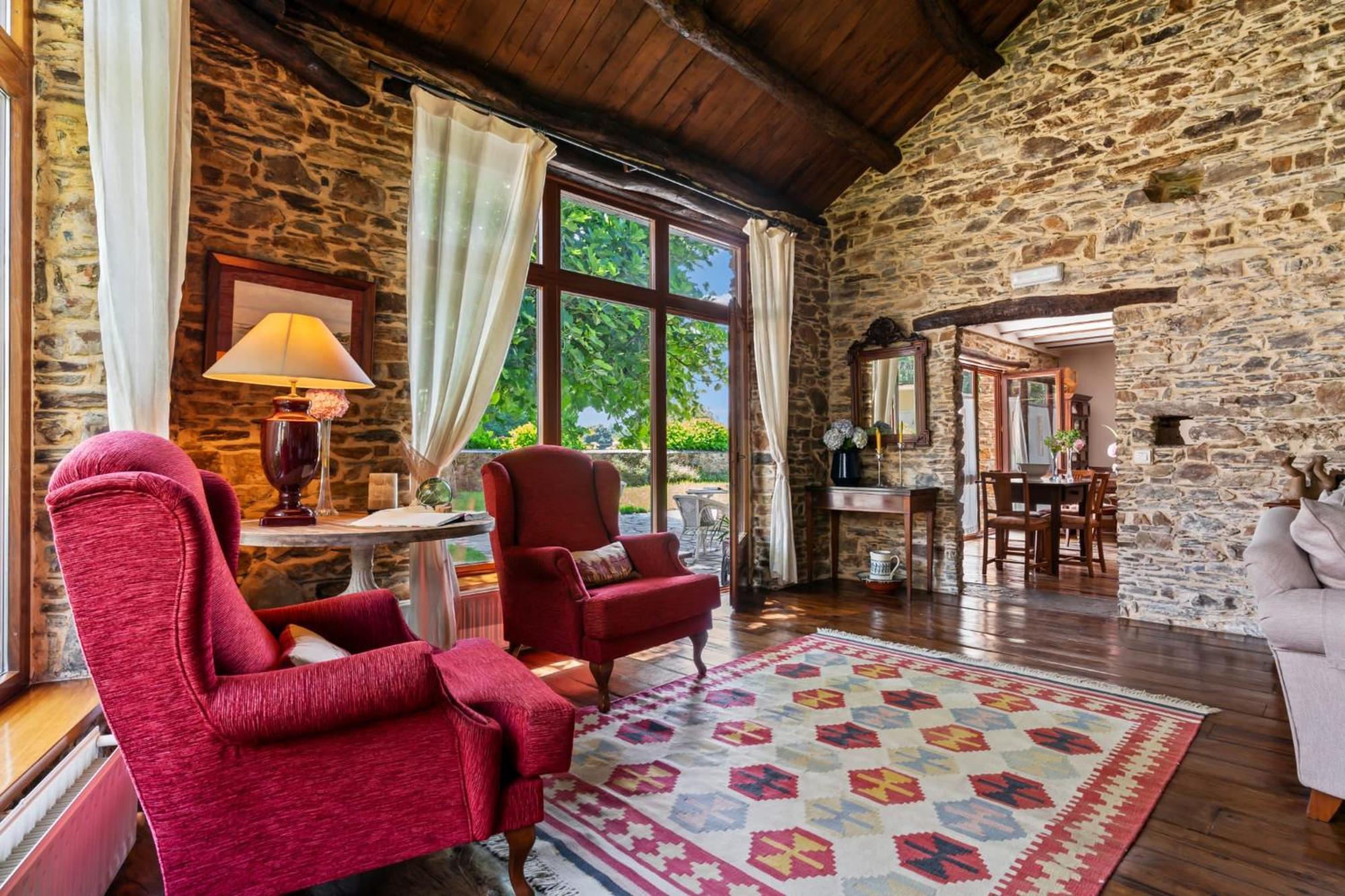 カストロポル カサ ペレヨン Bed & Breakfast エクステリア 写真