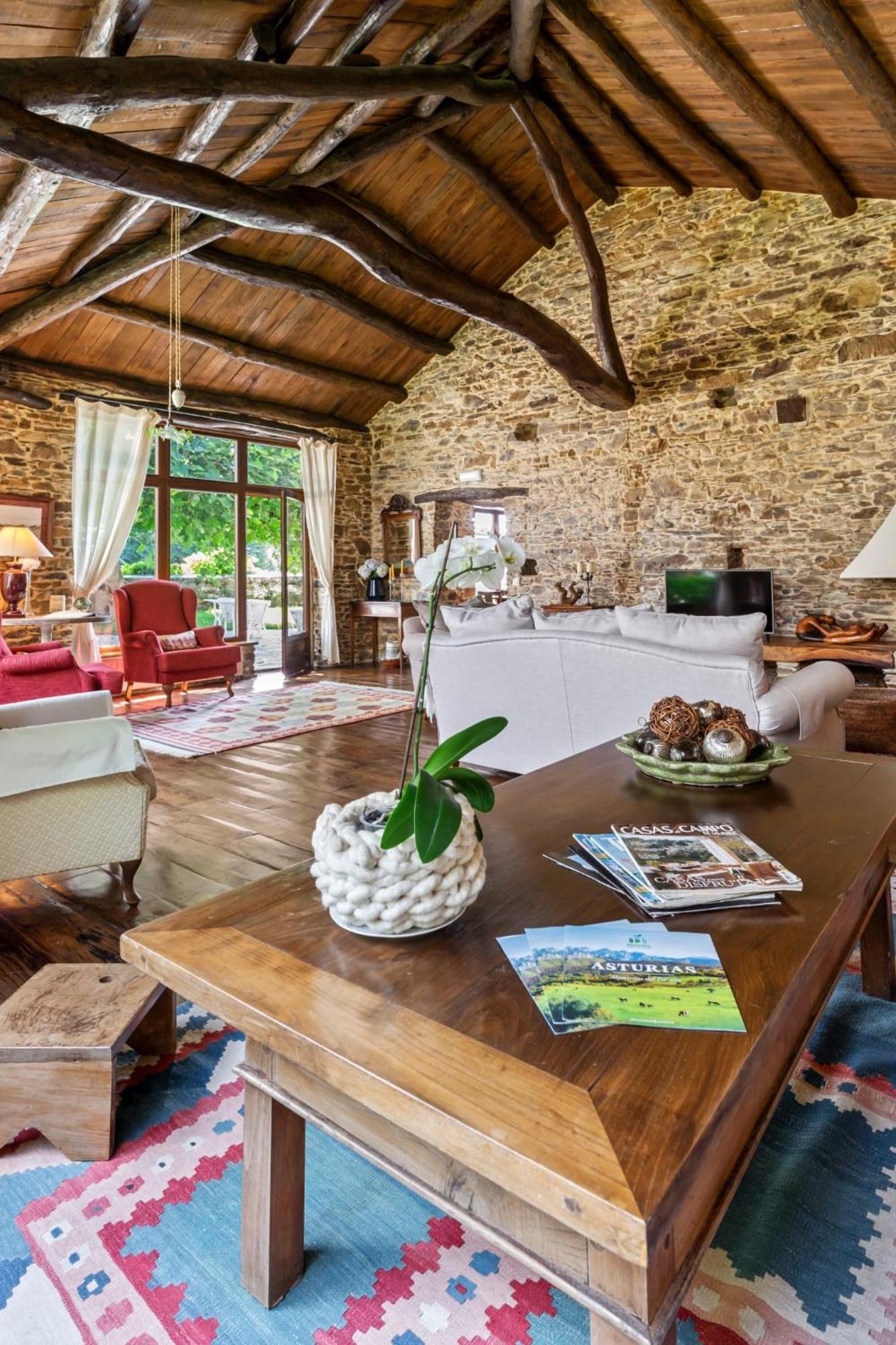 カストロポル カサ ペレヨン Bed & Breakfast エクステリア 写真